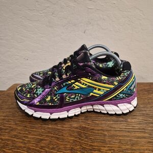 Brooks Adrenaline GTS 15 Athletic Running Shoes Women's Size US 9 Medium B